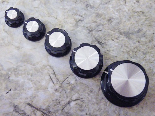 Black fluted silver - fluted, inlay