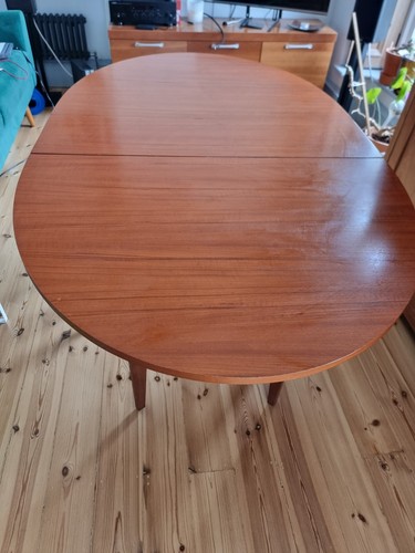 Gate leg folding dining table - gate,