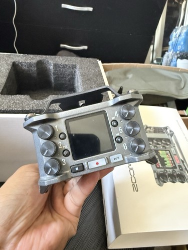 Zoom multitrack digital - zoom, f6