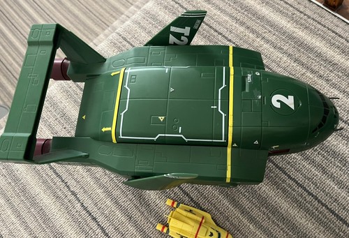 Thunderbirds are supersize - are, go