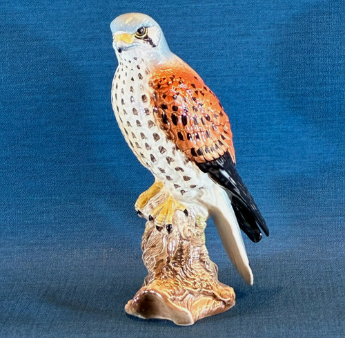 Beswick kestrel falcon bird - beswick,