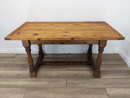 Dining table classic pine - classic,