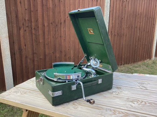 Green hmv model - , 102