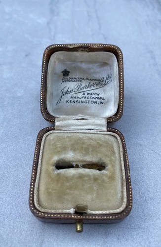 Antique vintage ring box - antique/vintage,