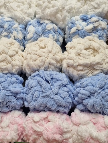 Woolcraft pom wool yarn - pom,