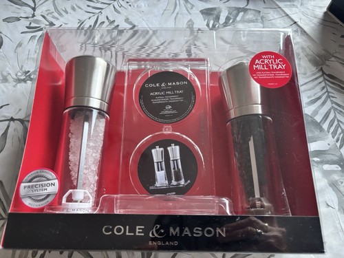 Salt pepper mills with - &,