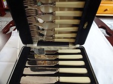 Top Quality Vintage Silver Plate EPNS  Fish Knives & Forks Cased PRESKASE