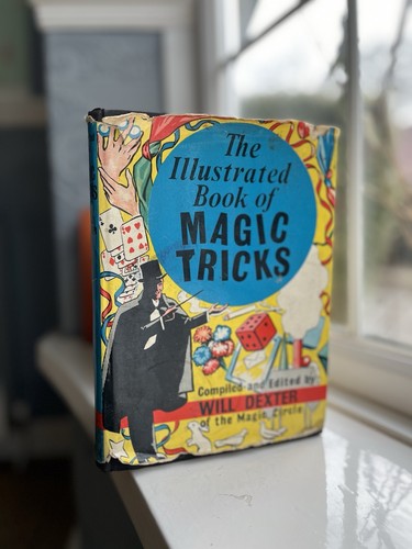 Vintage book the illustrated - book,,
