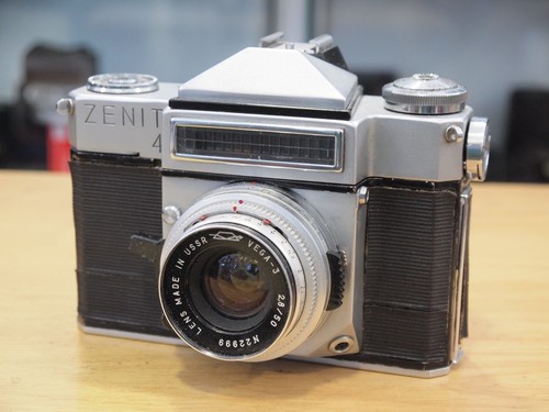 Zenit 35mm slr camera with - 35mm,