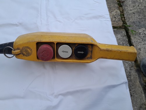 Camac p200 scaffold hoist - p200,