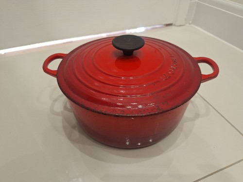 Creuset casserole dish - le,