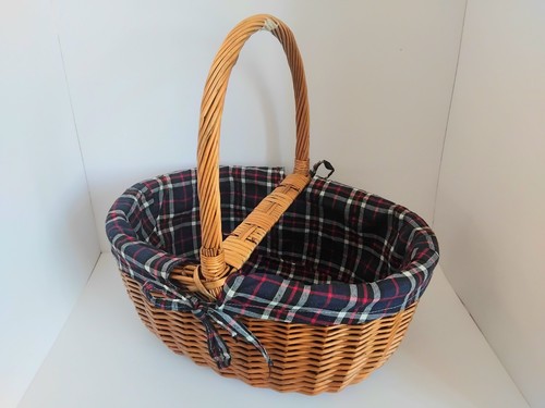 Vintage wicker picnic - picnic, basket