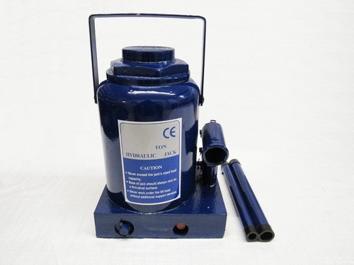 Hydraulic bottle jack - bottle, lifting