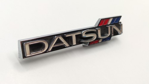 Datsun 510 emblem 1968 1972 - 510,