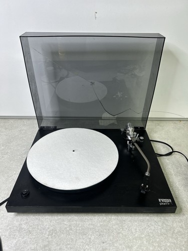 Rega planar turntable - 3,
