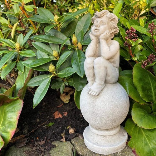 Adorable stone cast - adorable,
