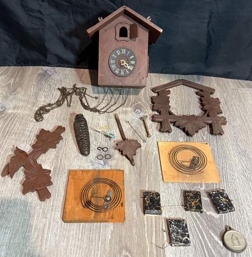Vintage cuckoo clock germany - vintage,