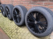 OZ Cortina wheels, Pirelli