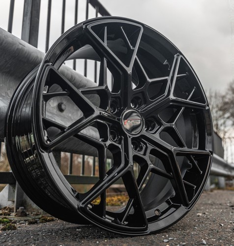 Velocity vc4 alloy wheels - 19",