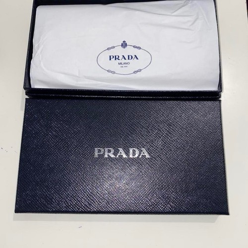 Prada saffiano wallet - prada,