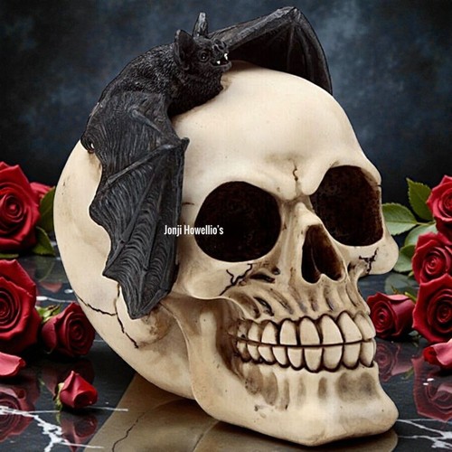 Skull head with - head, bat
