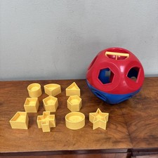 Tupperware Shape-O-Ball Shape