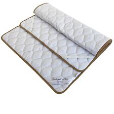 Woolen White Mattress Topper 