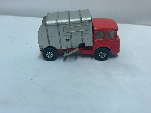 Matchbox refuse truck super - matchbox,