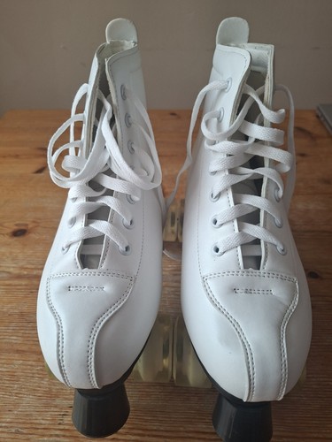 Ladies white quad roller - quad,