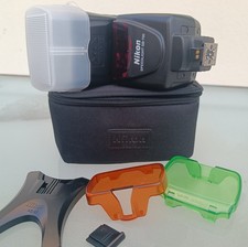 Flash Nikon SB-700 AF Speedlight