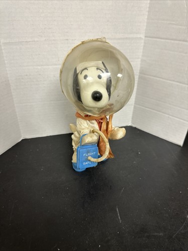 Vintage 1969 snoopy - vintage,
