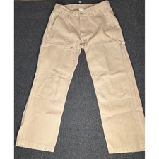 Young La Tan Cargo Carpenter