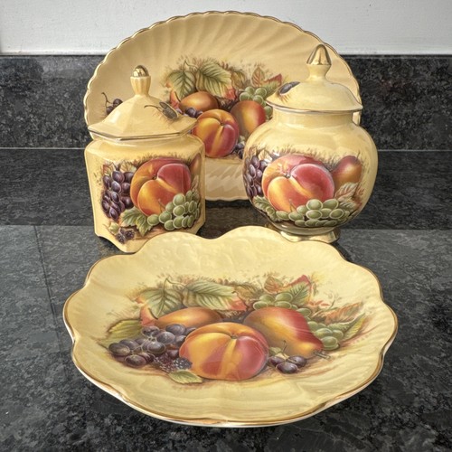 Aynsley orchard gold lidded - aynsley,