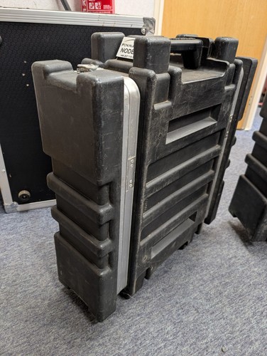 Heavy duty rack flight case - heavy,