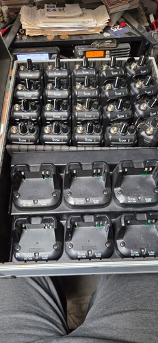 Icom f4002 set - 20, uhf