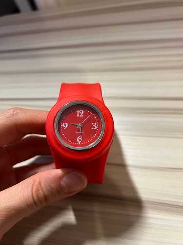 Red slap bracelet - red, quartz