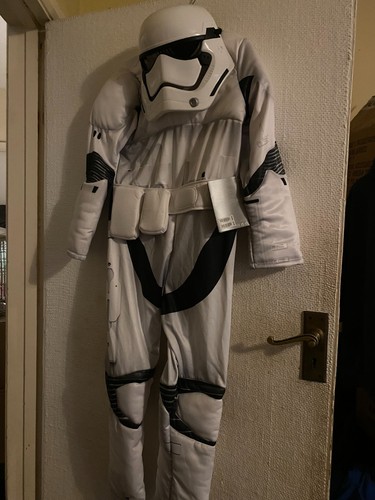 Disney store stormtrooper - disney,