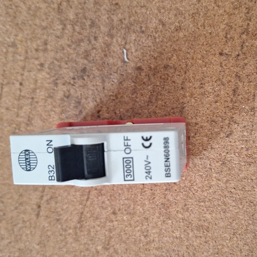 Wylex amp curve 3ka mcb - wylex, 32
