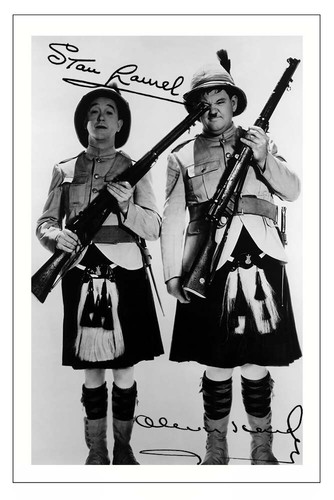 Laurel hardy signed - &,
