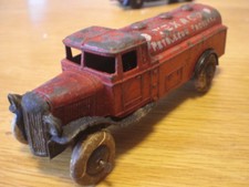 Dinky pre war texaco tanker