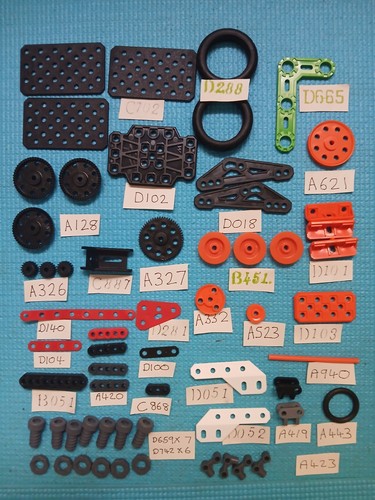 Meccano bundle plastic - meccano,