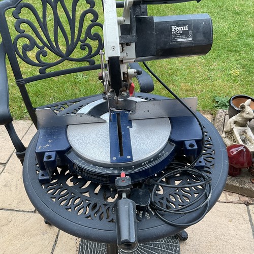 Ferm fkz 250 table saw - table,