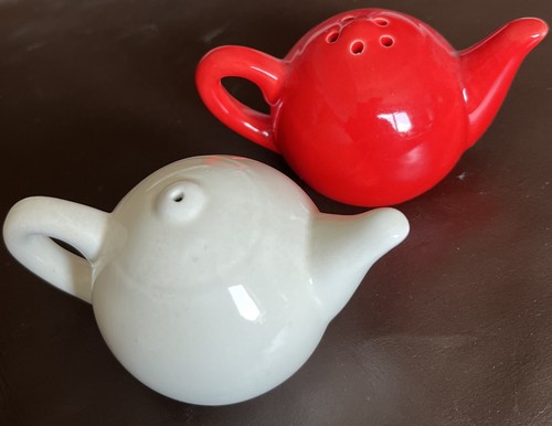 Vintage ceramic red white - ceramic,