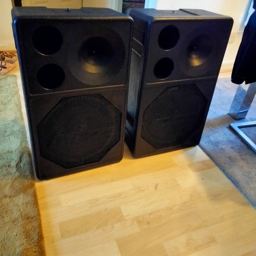He200 speakers pair 2 - pair,