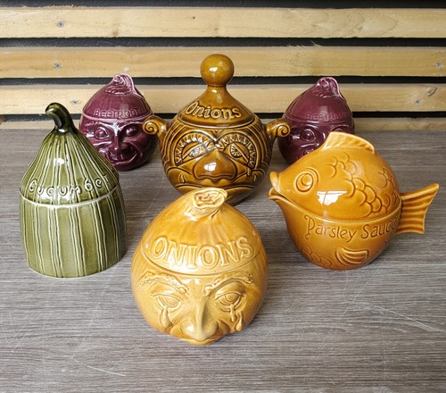 Carlton ware ceramic - ware, p&k