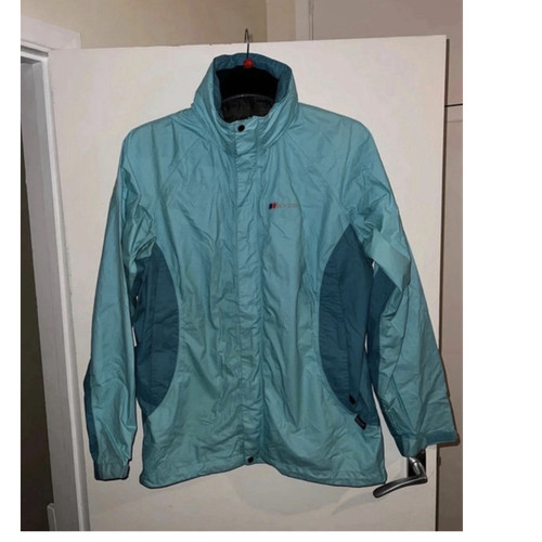 Berghaus gore tex paclite - berghaus,
