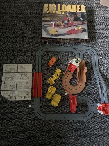 Vtg 1977 tomy - vtg,