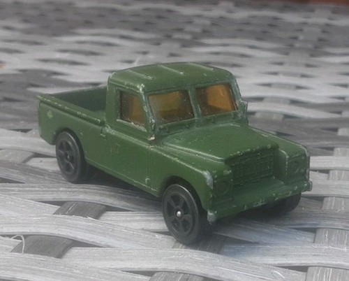 Corgi juniors land rover - corgi,
