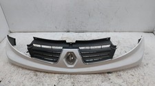 Front Bumper RENAULT TRAFIC 2012 Unknown Van White