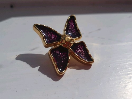 Yves saint laurent gold tone - yves,